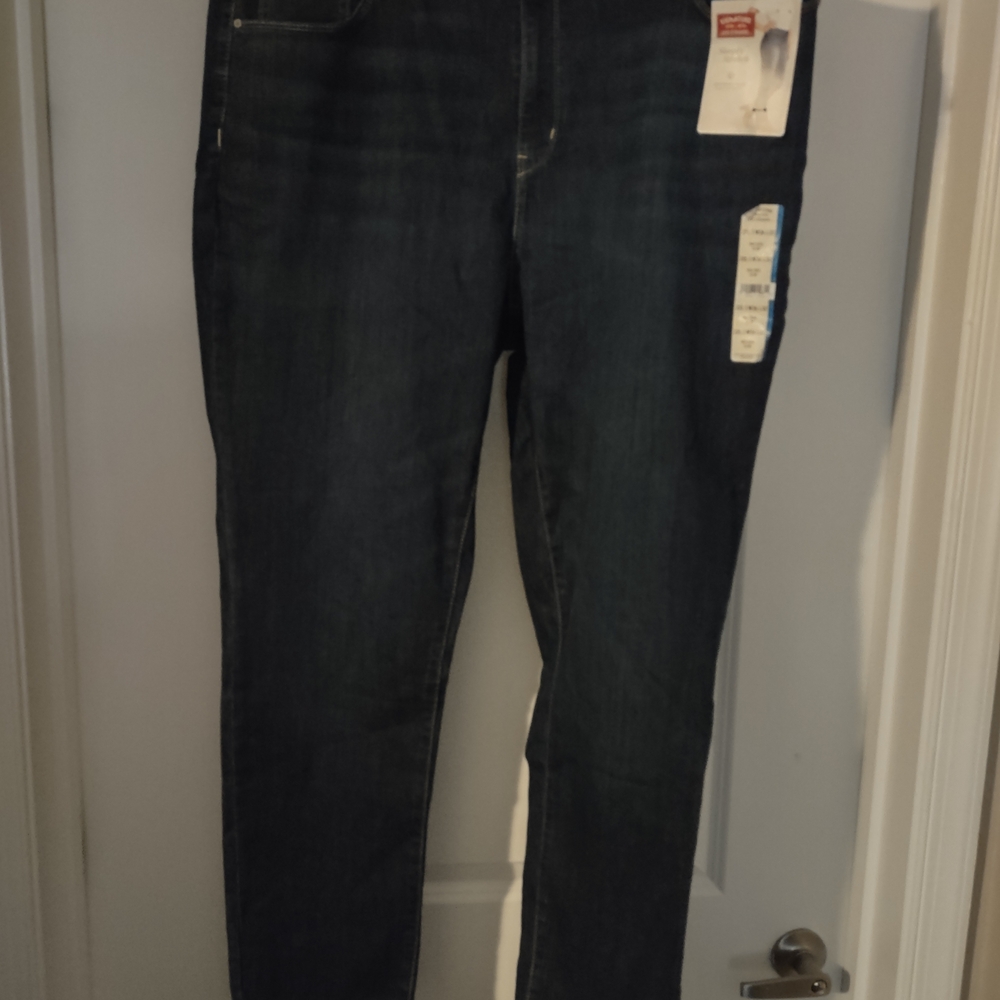 Women's Slim Fit Jeans in Deep Blue